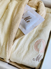 Φόρτωση εικόνας στο εργαλείο προβολής Συλλογής, CUSTOMIZED ΚΕΝΤΗΜΕΝΑ ΜΠΟΥΡΝΟΥΖΙΑ ΣΕΤ ΔΩΡΟΥ ΓΙΑ ΖΕΥΓΑΡΙ