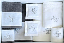 Φόρτωση εικόνας στο εργαλείο προβολής Συλλογής, CUSTOMIZED SET ΔΩΡΟΥ. ΠΕΤΣΕΤΕΣ ΜΕ ΛΙΝΗ ΦΑΣΑ ΚΑΙ ΘΗΚΕΣ ΛΕΒΑΝΤΑΣ.