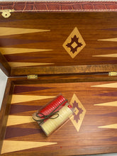 Φόρτωση εικόνας στο εργαλείο προβολής Συλλογής, ΔΕΡΜΑΤΙΝΟ ΤΑΒΛΙ