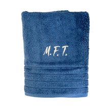 Φόρτωση εικόνας στο εργαλείο προβολής Συλλογής, CUSTOMIZED, ΜΠΛΕ ΠΕΤΣΕΤΕΣ ΜΕ ΚΕΝΤΗΜΕΝΑ ΜΟΝΟΓΡΑΜΜΑΤΑ