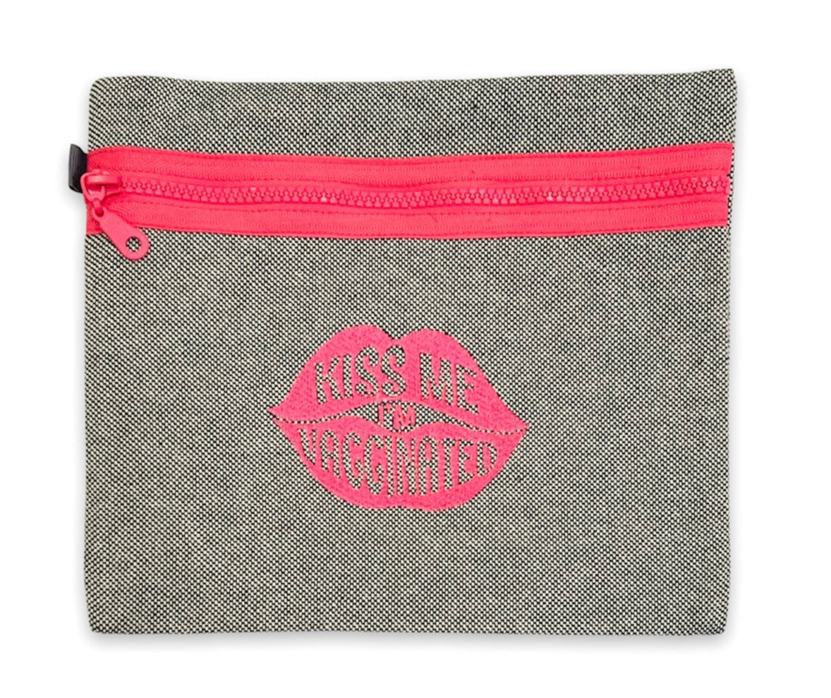 POCHETTE ΚΕΝΤΗΜΑ KISS